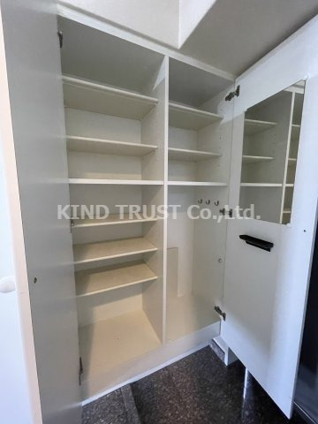 KAISEI梅田の収納|小物を収納するのに便利です