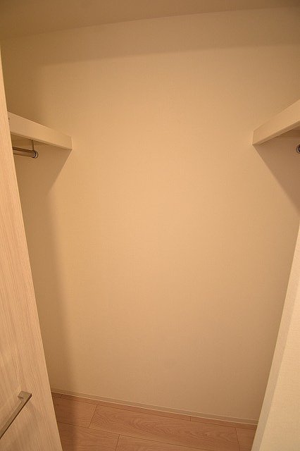 Quintet NAMBA（旧レジュールアッシュNAMBA）の収納