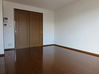 【居間・リビング】 | リヴェール | 102 LDK