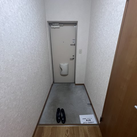 ハピネスの玄関