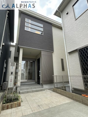 【外観】 | 明石市沢野南町３丁目　中古戸建 | リフォーム済み物件！！環境に配慮したオール電化住宅です♪