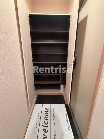 西五城ヒルズの玄関