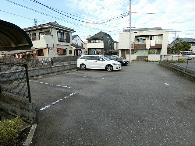 カサ大神の駐車場