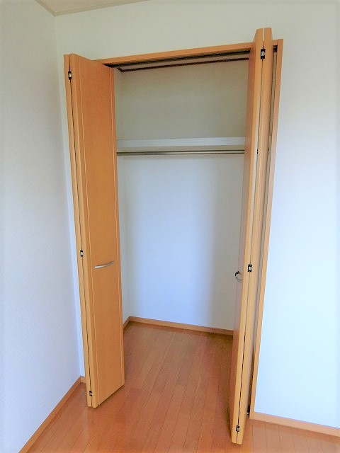 カサ大神の収納|※別部屋のイメージ写真です。