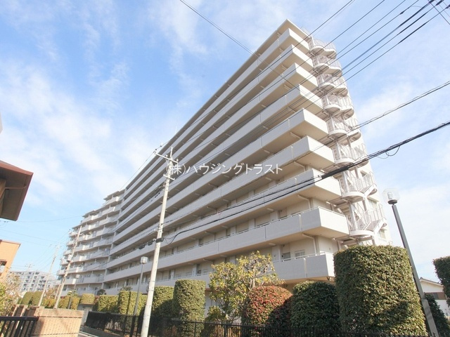 アコール新所沢イーストの外観