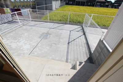 【庭】 | サンファミールⅢＢ | お庭が付いています
サンファミールⅢB棟　102号室　平成24年9月28日撮影