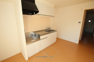 【キッチン】 | サンファミールⅢＢ | キッチンです
サンファミールⅢB棟　102号室　平成24年9月28日撮影