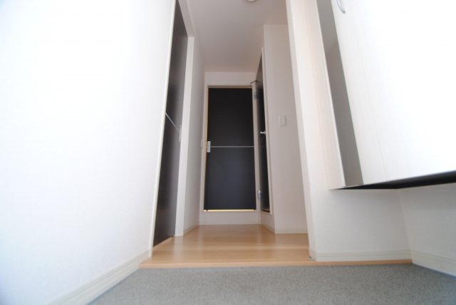 ロワゾ―・ブリュの玄関|別室（イメージ画像）