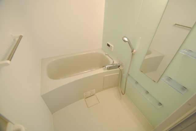 ロワゾ―・ブリュの浴室|別室（イメージ画像）