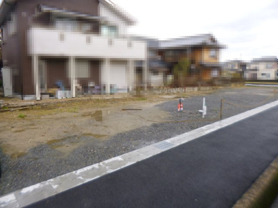 【前面道路含む現地写真】 | 大津市真野5丁目5-3　売土地
