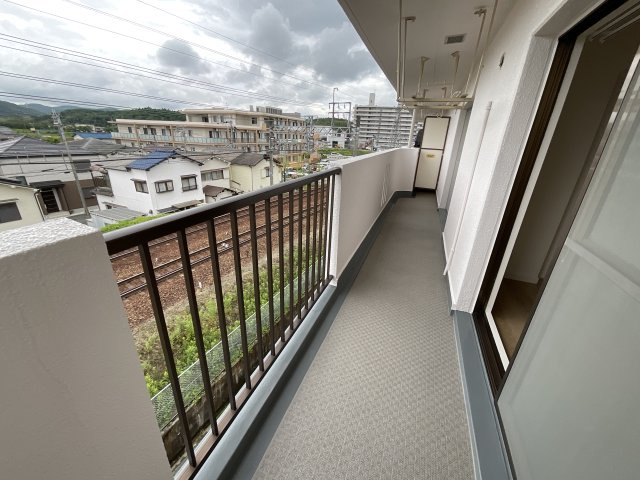 【バルコニー】 | エクセルウィンズ | 広めのバルコニーです