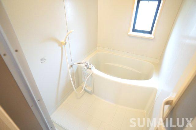 熊本市東区神園２丁目のアパートの浴室