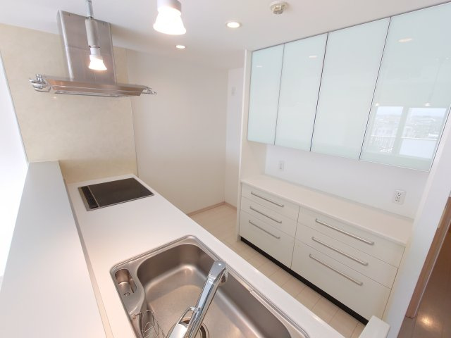 ミオカステーロ大宮のキッチン