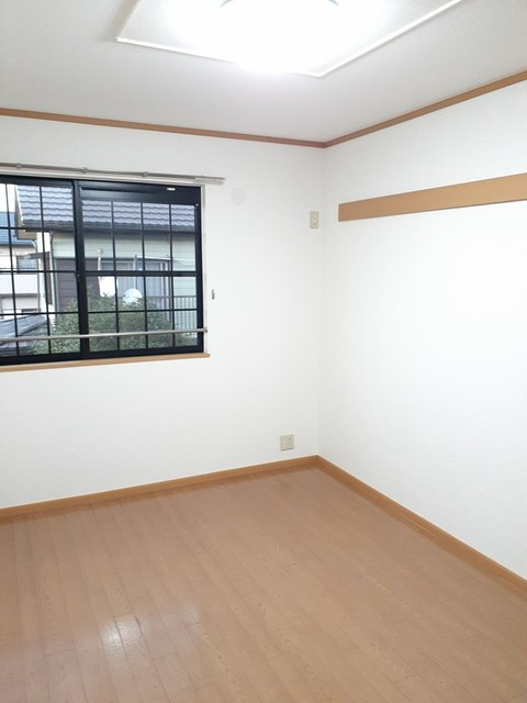 ティーフベルクBの洋室