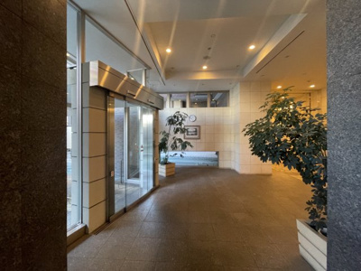 【エントランス】 | 東京プライムウエスト