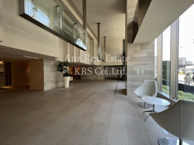 【ロビー】 | ブランズタワー南堀江 | 空間の広いビューラウンジです☆