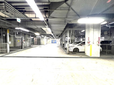 【駐車場】 | ツインタワー住利住吉館 | 駐車場