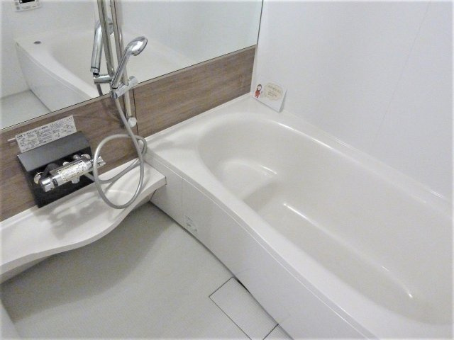 カメリアの浴室