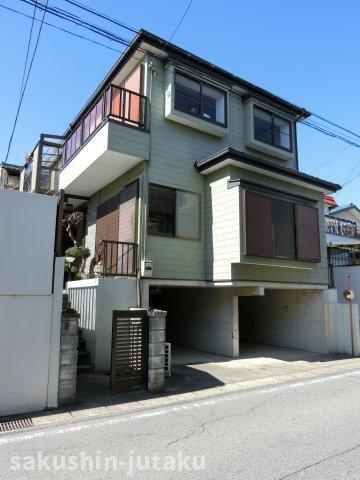 八千代台北１２丁目　中古戸建の外観|八千代台北12丁目　中古戸建　３ＬＤＫ　内装一部リフォーム済　土地約29坪・建物約39.8坪　平成7年建築　地下車庫2台（車種によります。）南東側6ｍ公道面