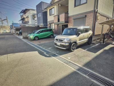 【駐車場】 | ラ・エスタシオンⅢ