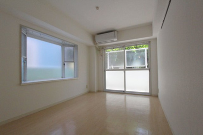 【居間・リビング】 | サンブライト18 | 参考写真（同物件別部屋）