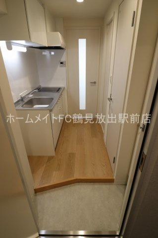 ジェンシア放出の玄関