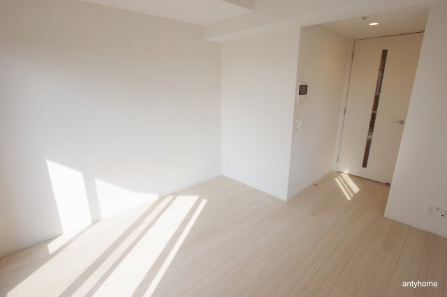 エスリード新福島　仲介手数料無料の洋室