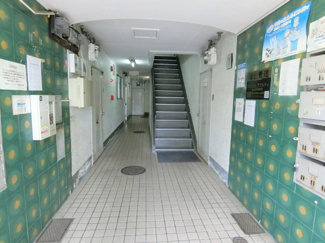 【エントランス】