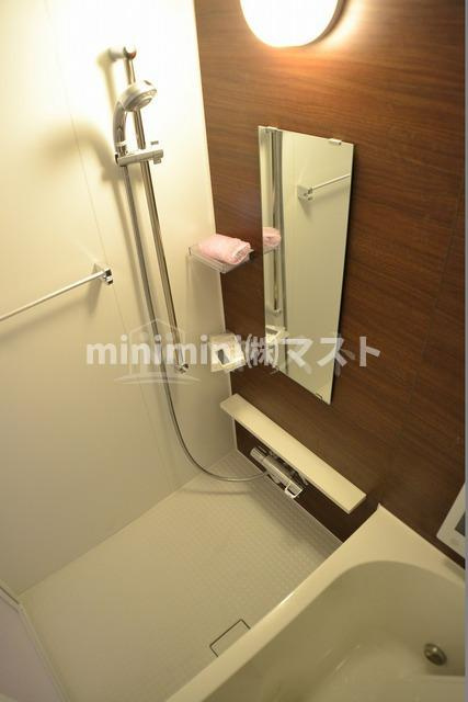 エステムコート中之島ゲートⅡの浴室