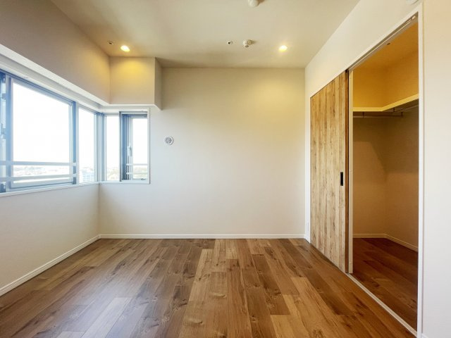 【洋室】 | 国立デュープレックスI 13F | 新規内装フルリノベーション完成！