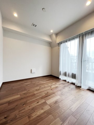 【洋室】 | ビックハート浅草 7F | ●最上階7階南東角部屋ペントハウス！