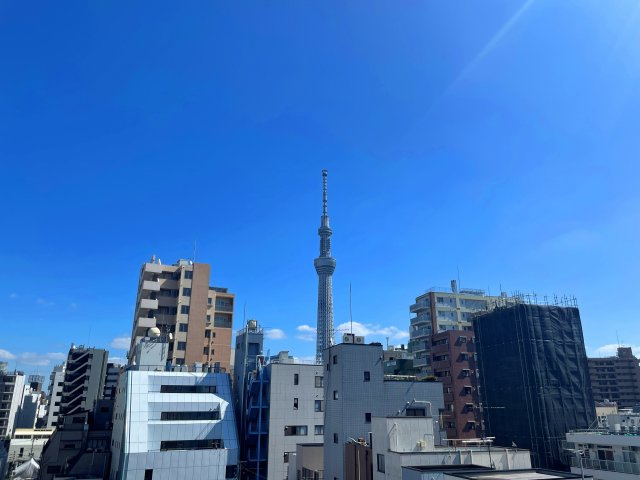 【展望】 | ビックハート浅草 7F | ●ルーフバルコニーからスカイツリーが望めます！