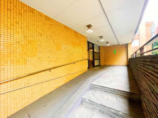 【エントランス】 | ●安心の新耐震基準！住宅ローン控除利用可能！