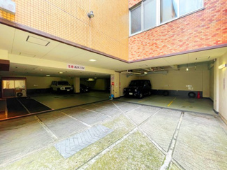 【駐車場】 | ●LD床暖房・全室ビルトインエアコン新設！