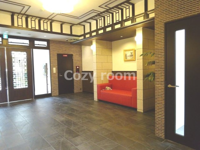 【ロビー】 | アリビオ江坂南金田 | 毎日通るロビーはこのようになっています