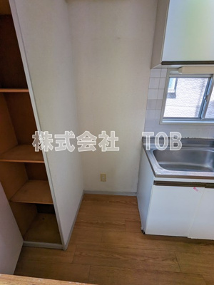 【設備】 | ロックアーバン | 冷蔵庫置き場※クリーニング中の写真