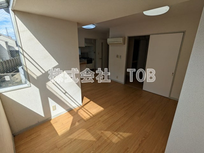 【内装】 | ロックアーバン | リビング9帖※クリーニング中の写真