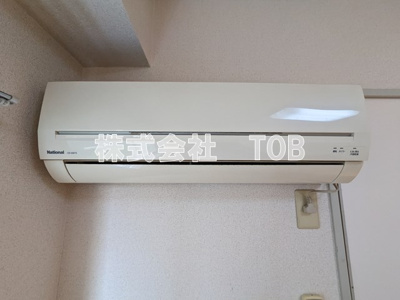 【設備】 | ロックアーバン | 洋室エアコン※クリーニング中の写真