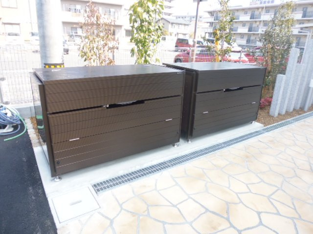 倉敷市白楽町のアパートのその他共用部分|敷地内専用ごみステーション