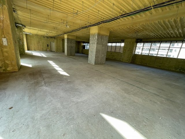 【内装】 | 大垣市宮町1丁目301-1貸店舗 | 店舗内には、トイレ、洗面台等がないので、設置が必要です。