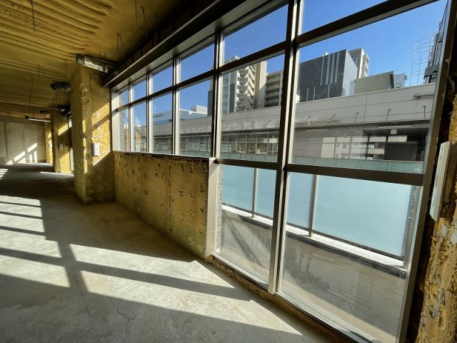 【内装】 | 大垣市宮町1丁目301-1貸店舗 | 明るい日差しがはいってきます。