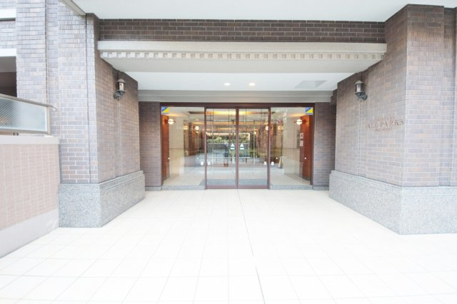 京急本線「鶴見市場」ヨコハマオールパークス第四街区L棟の画像