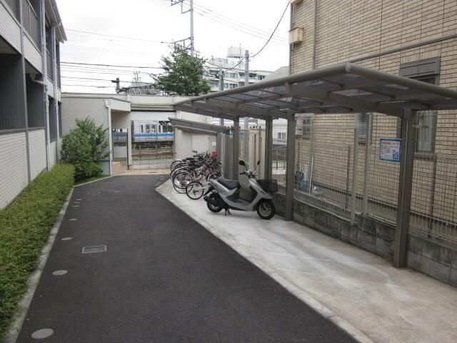 フォセットのその他共用部分|自転車置場１台無料です♪