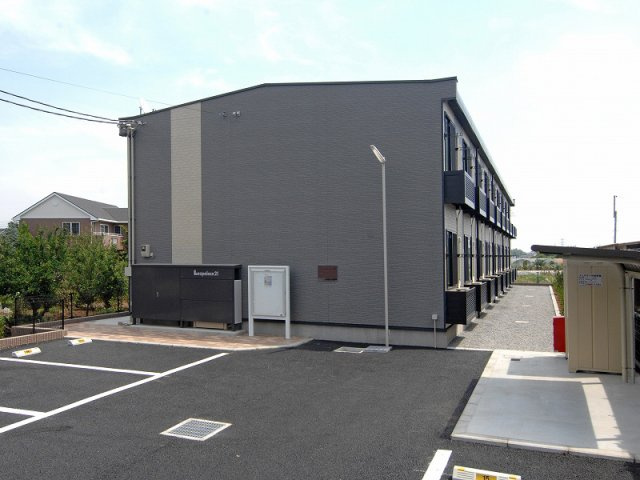 レオパレスサンフラワーつくばの外観|画像1