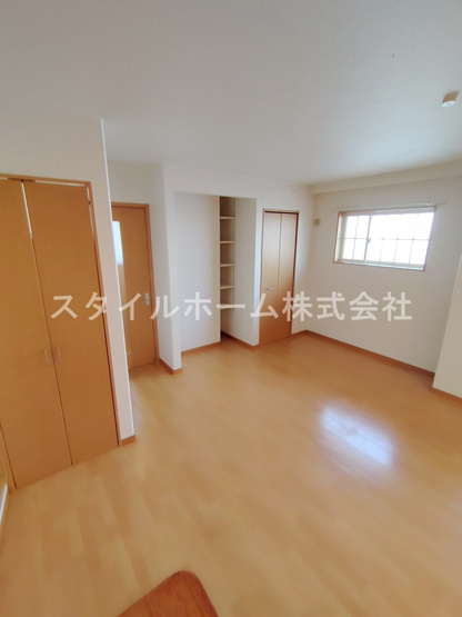 【居間・リビング】 | 八通町賃貸住宅