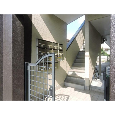 【エントランス】 | メゾングラチーレ