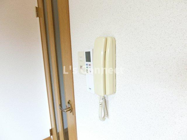 【セキュリティ】 | ハッピネス泉中央 | インターホンで来客の確認ができます。