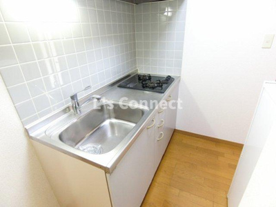 【キッチン】 | ハッピネス泉中央 | 2口ガスコンロのシステムキッチン。