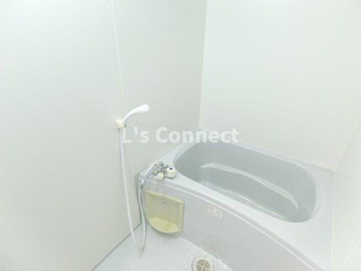 【浴室】 | ハッピネス泉中央 | 給湯式のお風呂です。