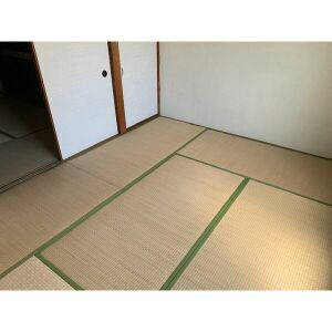 民アパートの寝室